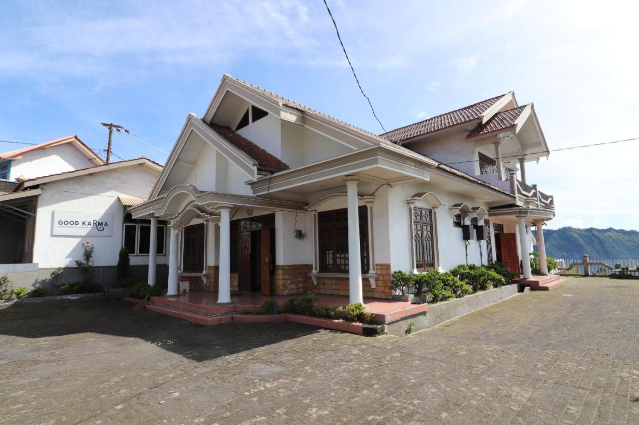 Good Karma Bromo Guesthouse Exterior foto